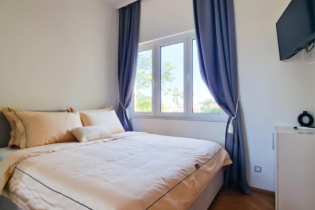 Apartment Kalliope, 200M Sea Kaštela Buitenkant foto